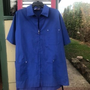 Scrub Time Blue Short-Sleeved Zip-Front Top Sz 50